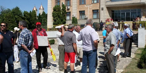 Protest al foştilor angajaţi CET Iaşi