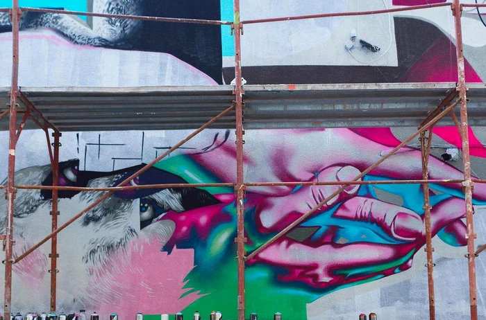 Mural / Foto: Facebook / Outline Streetart Festival