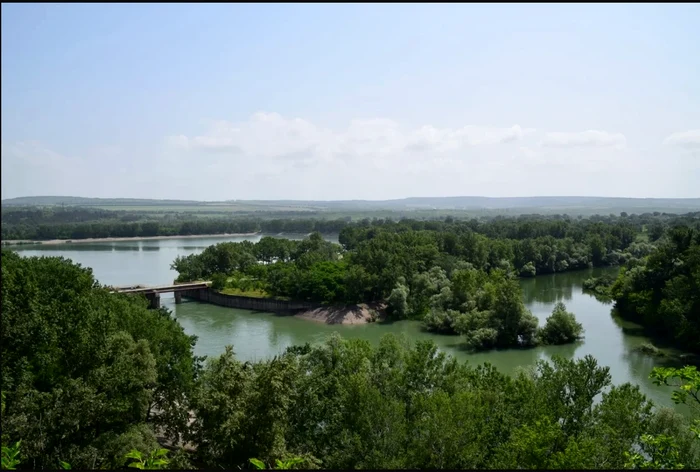 Lacul de la Stânca Costești FOTO ANANP