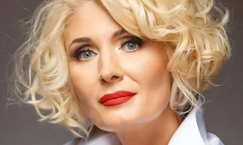 ionela preda jpeg