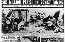 Prima pagină a ziarului „Chicago's American”, care arată ororile Holodomor-ului (© Wikimedia Commons)