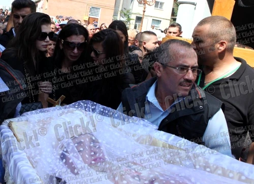 Inmormantarea Vioricai Bulai (Foto: Roberto Sălceanu )