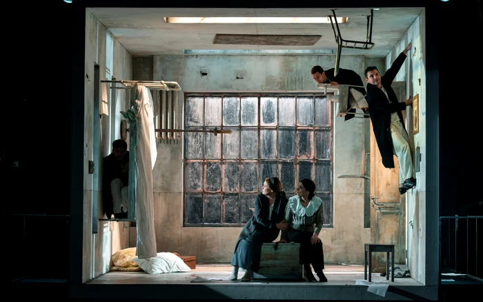 Metamorfoza © Volker Vornehm 62 scaled jpg