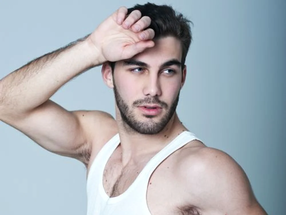 
    Vrei să fii sexy? Vezi ce tip de barbă preferă femeile  