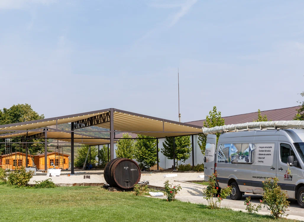 o noua etapa pentru turismul la castelul bethlen haller 2 600 metri patra i de terase modernizate cu pergole retractabile sun leader1 jpg
