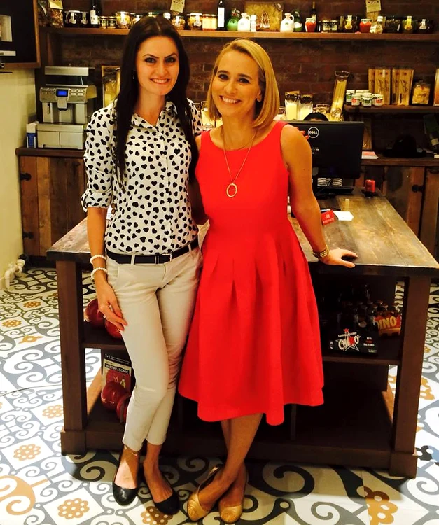 Andreea Esca, alături de Alexandra, tânăra căreia i-a împlinit visul