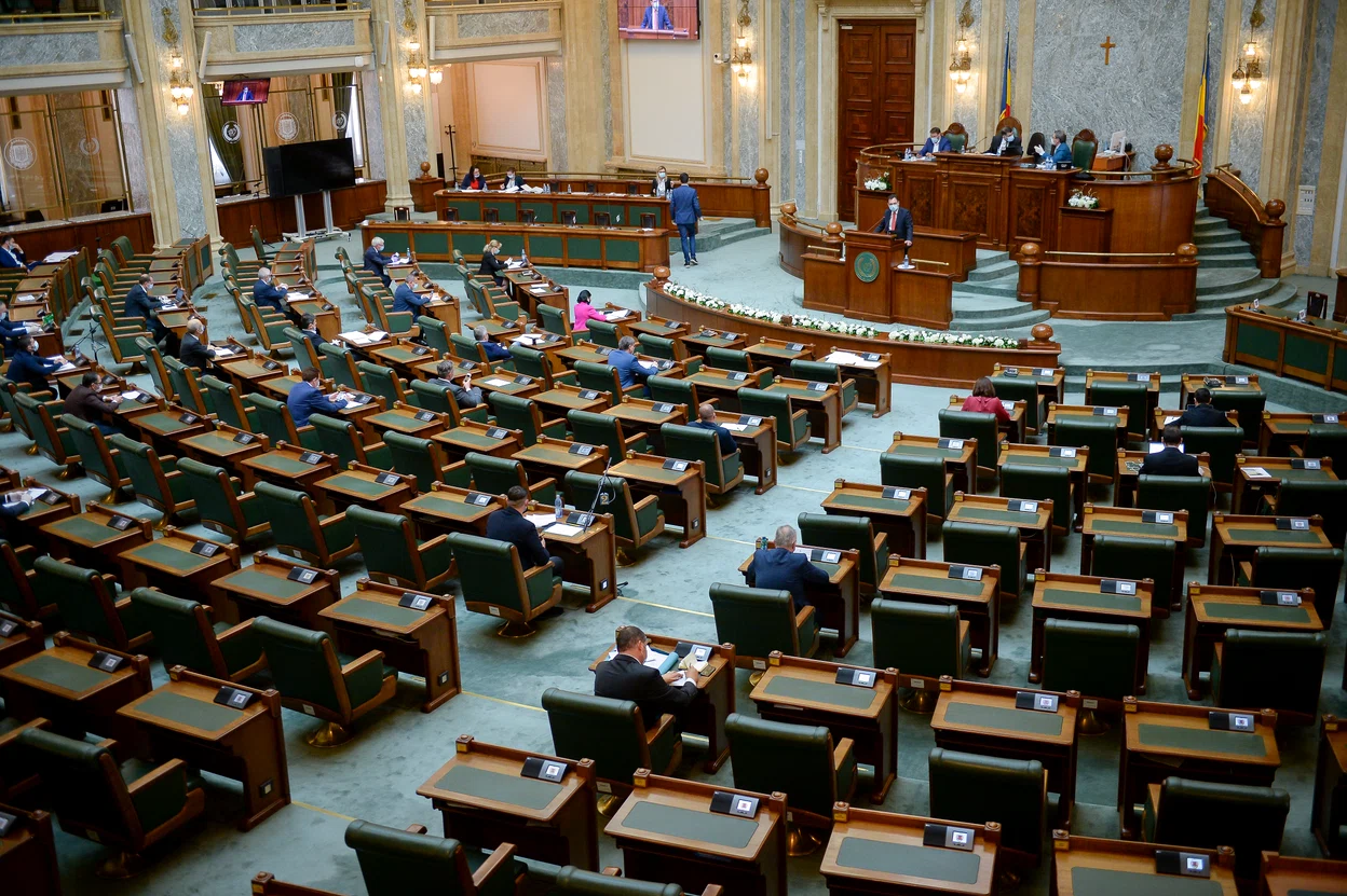 Parlamentarii trebuie să voteze instituirea stării de alertă în următoarele cinci zile