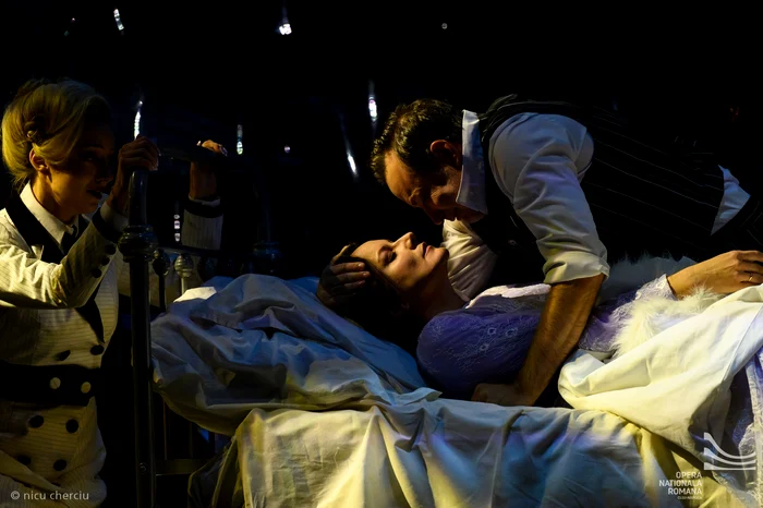 Elizaveta Ulakhovich, Anita Hartig, Stephen Costello în finalul operei