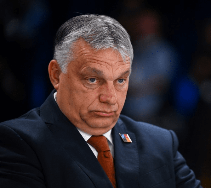 Fotografia virală cu Viktor Orban: „Știu cine este adevăratul Moș Crăciun!”  