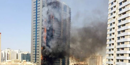 incendiu turn rezidential sharjah foto Satyaki Sarkar/Gulf News Reader