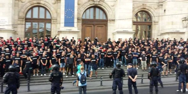suporterii unguri la bucuresti