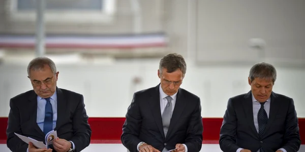 Ceremonie - Deveselu FOTO Mediafax