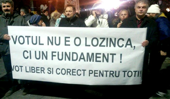 Protest Bucuresti în semn de solidaritate cu românii din diaspora FOTO Adevarul/Ada
