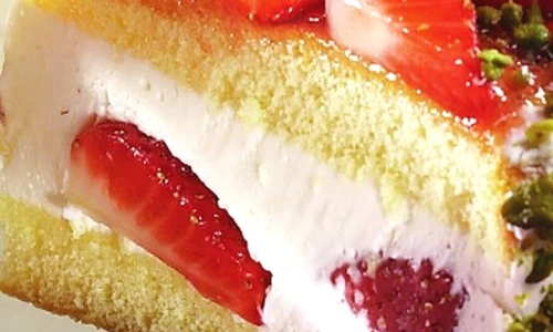 1366468247 868tort 20capsuni jpeg