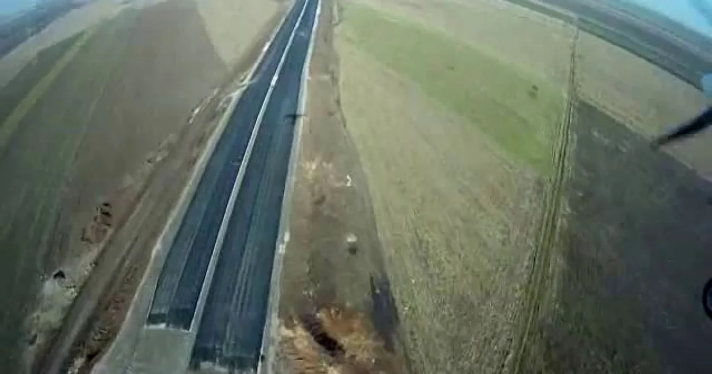 Sunt porţiuni care au rămas neasfaltate