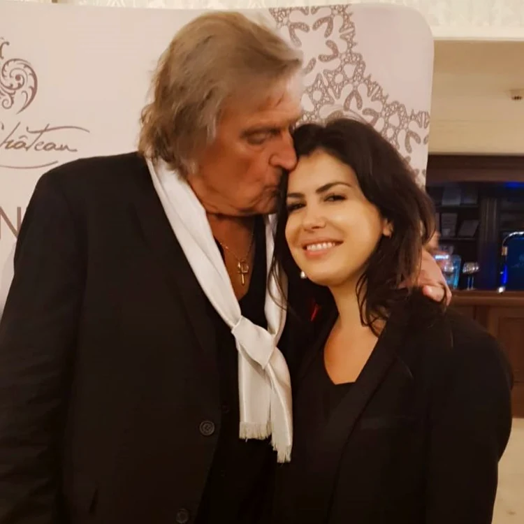Florin Piersic si Laura Tatoli (Le Chateau)