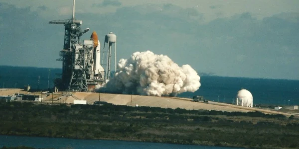 explozia navetei challenger foto american mustache/reddit