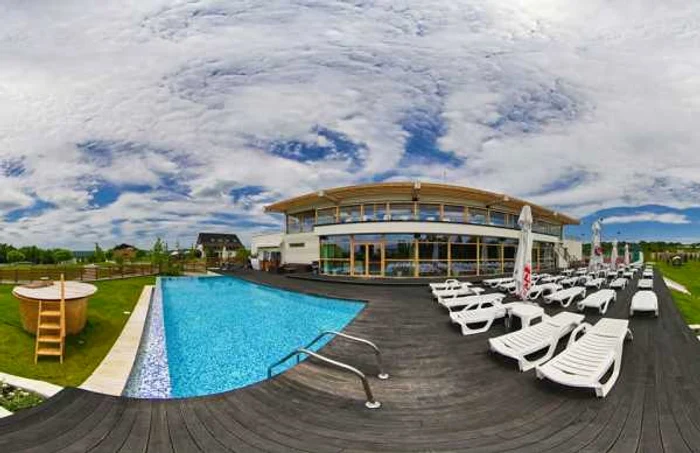 Resortul tradiţional de lux din Măciuca - Vâcea - „Forest Retreat and Spa” Foto forestspa ro