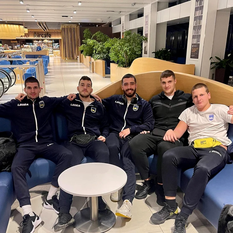 Un grup de sportivi din Muntenegru nu a fost lăsat să intre în Rep. Moldova. FOTO: Facebook.com