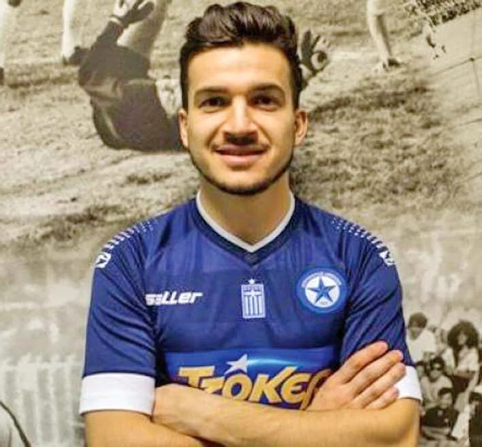 
    Cosmin Matei,  în echipamentul  noii sale echipe  