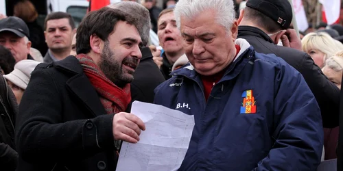 Marc Tcaciuc îşi coordonează acţiunile cu liderul comuniştilor Vladimir Voronin