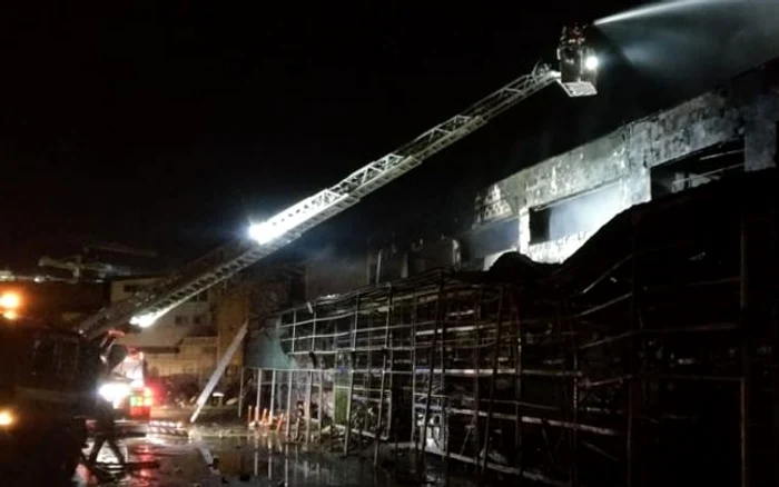 Incendiu depozit Tulcea