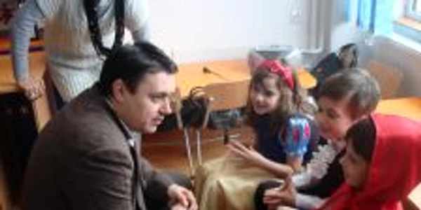 Primarul a stat de vorbă cu copiii