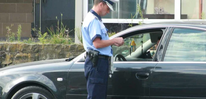 Poliţiştii au mult de lucru cu şoferii băuţi