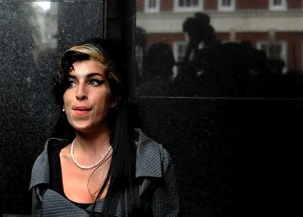 Amy s-a împăcat cu producătorul Mark Ronson şi împreună vor scoate un nou album