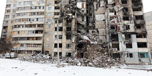Clădire în ruine în Harkov FOTO Profimedia 