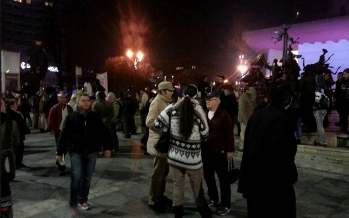 
    imagine de la protestele din Timişoara  
