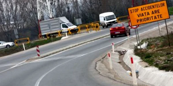 În prezent, singura ocolitoare disponibilă este cea de Nord care se întinde doar pe două benzi