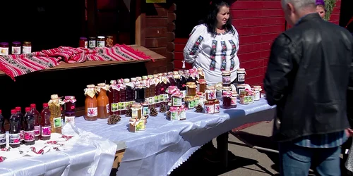 borcane conserve targ bunila iulian png