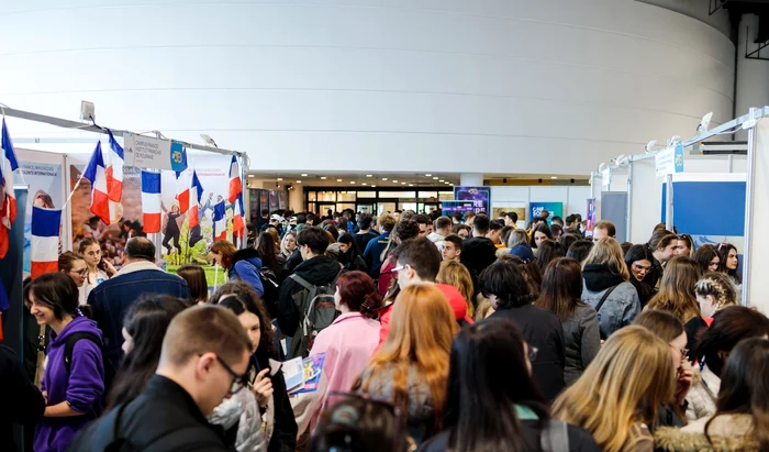 Reprezentanţii universităţilor din 12 ţări vor încerca să atragă studenți români FOTO IUF