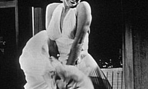 article 2094732 118b5358000005dc 184 306x463 jpeg