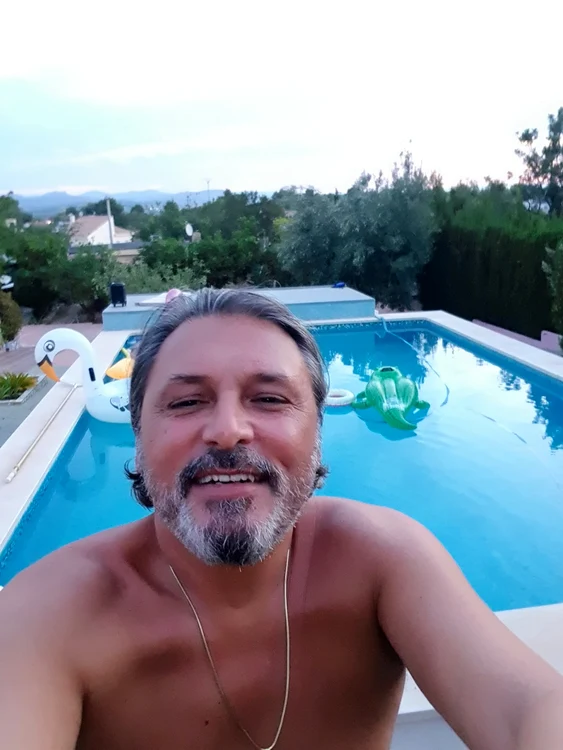 Cornel Galeș ducea o viață bună în Spania, acolo unde s-a mutat în urmă cu un an