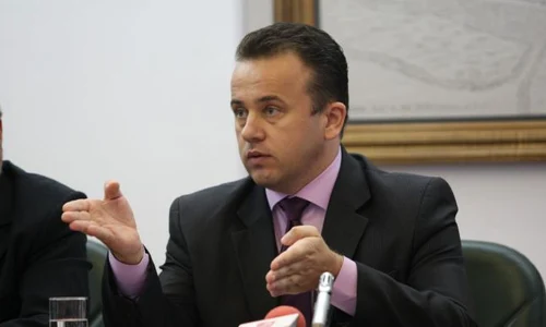 O comisie de experţi pentru şcoala românească jpeg