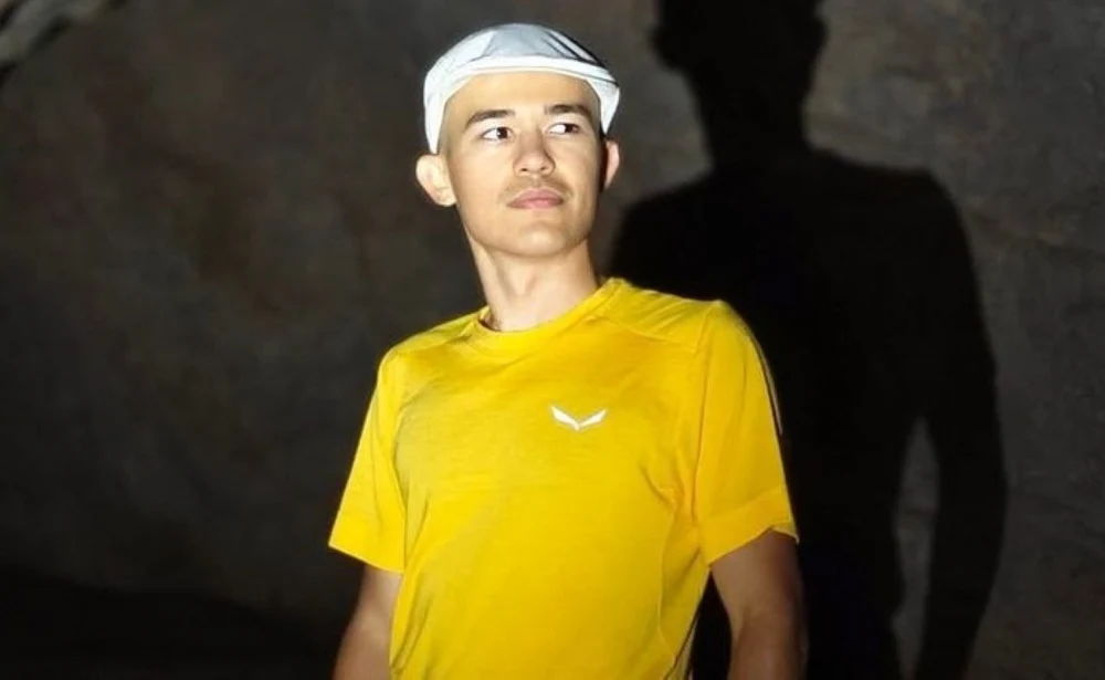 Tânăr din Bihor, dat dispărut după ce familia nu l-a mai putut contacta de două zile. Ce piste au poliţiştii