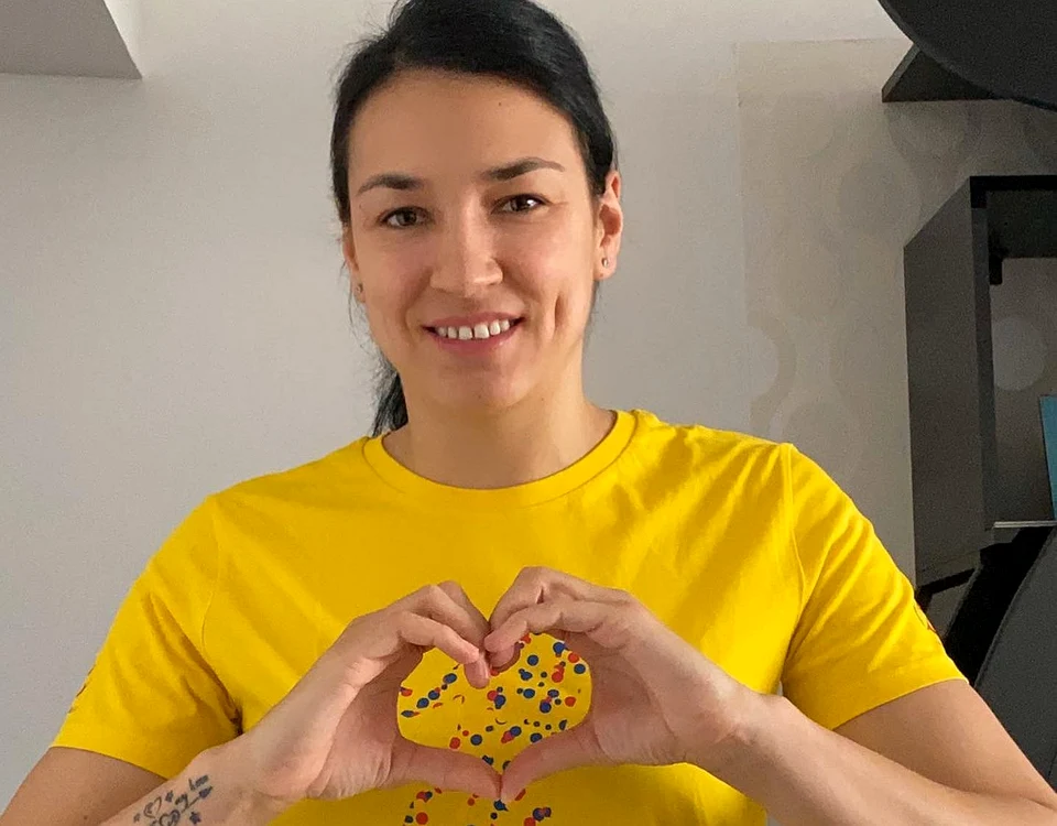 
    Cristina Neagu va face o donație către Crucea Roșie RomânăFoto: Facebook/CristinaNeagu  