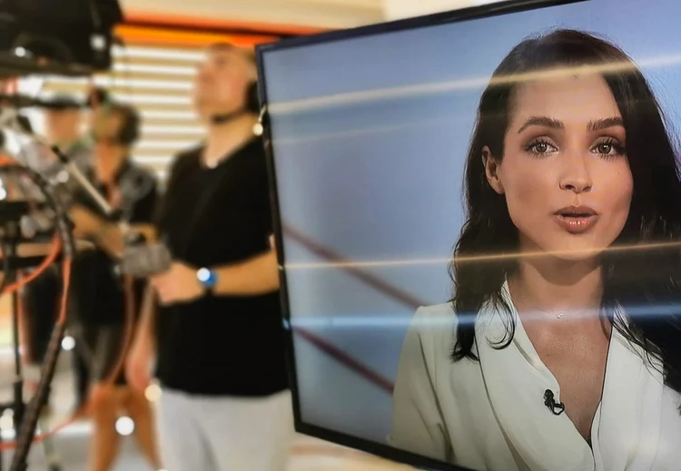 Maria Chiriţă prezintă matinalul TVR, „3 ceasuri bune" şi rubrica Meteo / foto: arhiva personală