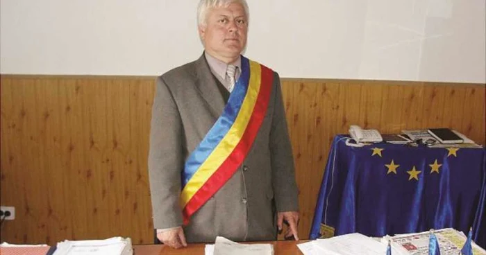 Primarul comunei Scaieşti a fost condamnat la închisoare cu suspendare