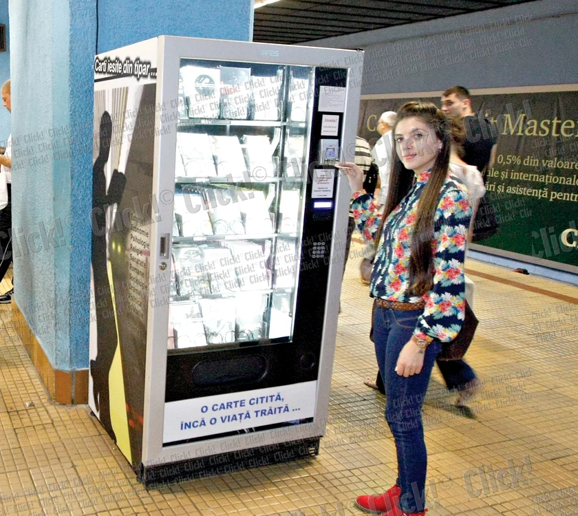 
    Cea mai ieftină  carte de la tonomat  costă 5 lei  