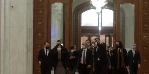 Şedinţa solemnă comună Senat Camera Deputaţilor - aniversare 15 ani aderare Uniunea Europeană - 2 feb 2022 / FOTO Inquam Photos / George Călin