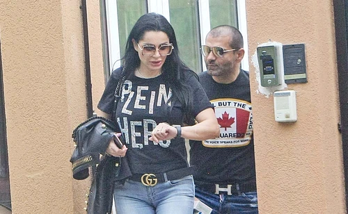 Brigitte Năstase şi Florin Pastramă sunt toată ziua împreună de când au ieşit de la ”Ferma” şi au venit înapoi în BucureştiFoto: Mihai Ionescu