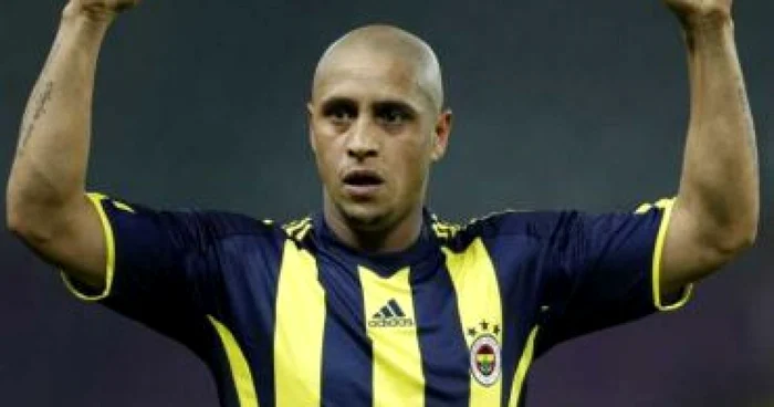 FOTBAL: Roberto Carlos: "Aş juca şi gratis la Real Madrid"