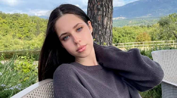 Violeta este urmărită pe instagram de peste 20.000 de persoane Foto: Instagram