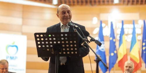 traian basescu foto facebook / basescu