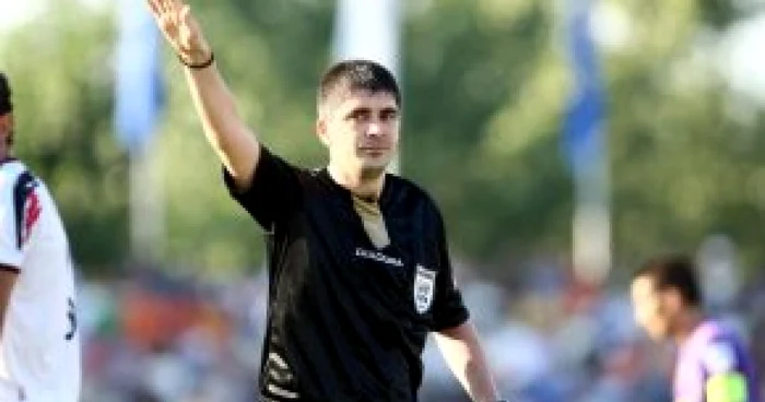 FOTBAL: Arbitrii şi observatorii partidelor de vineri din etapa a 9-a ale Ligii I