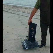 Fragmente drona Plaja Vadu FOTO Facebook  png