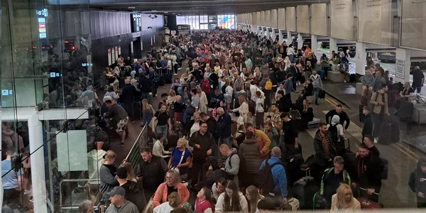 Intarzieri si zboruri anulate, pe Aeroportul din Manchester -Foto X